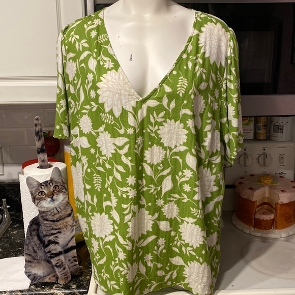 e Ava & Viv casual green floral short sleeve linen blend plus size top 2x - Picture 1 of 3
